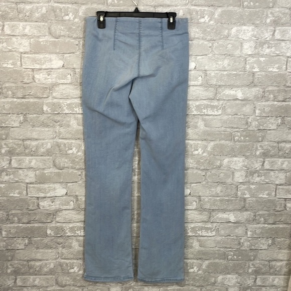 Hot in Hollywood California Fit Jeans - Picture 4 of 6